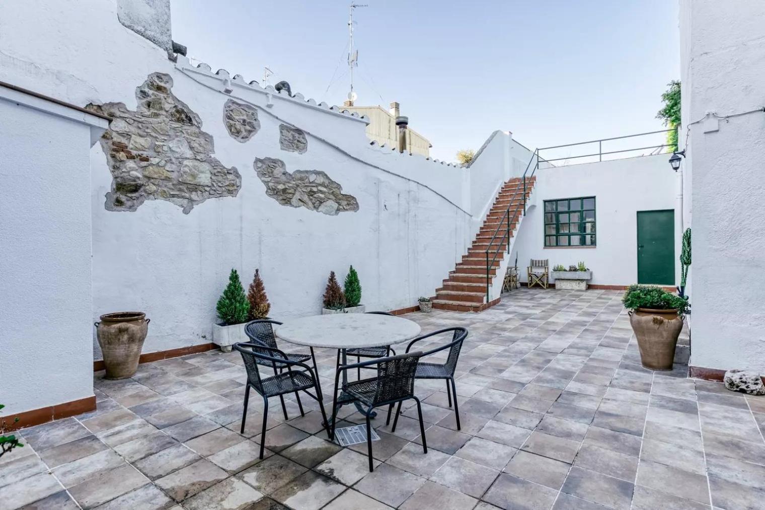 Can Mateuet - House Rental By Season Llagostera Eksteriør billede